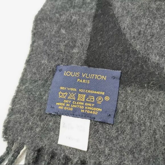 Authentic Louis Vuitton Gray Black Cashmere LV Monogram Baroda Scarf Stole Wrap - Picture 9 of 11